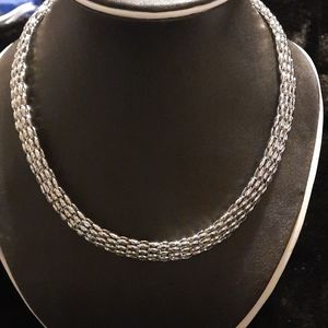 Widen Necklace (18-20 in) in Stainless Steel 
